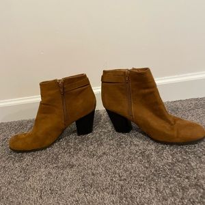 Woman ankle boots